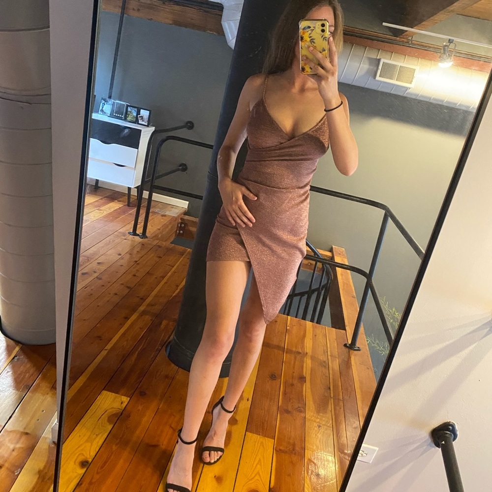 SOLD!- NWT AKIRA Pink Night Out Dress 💖
